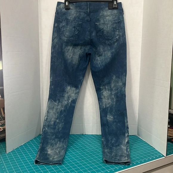 True Religion Halle Moto Jean's in Rebel Bleached - Picture 7 of 11